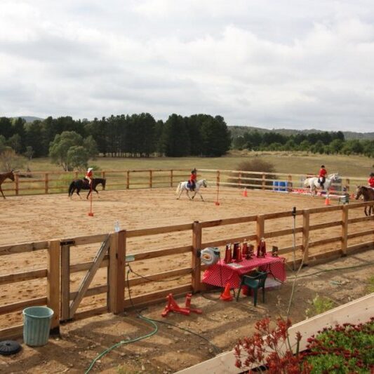 Canberra Horse Riding Lessons Redlands Stables